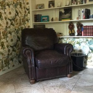 Meet your Posher, Kristin